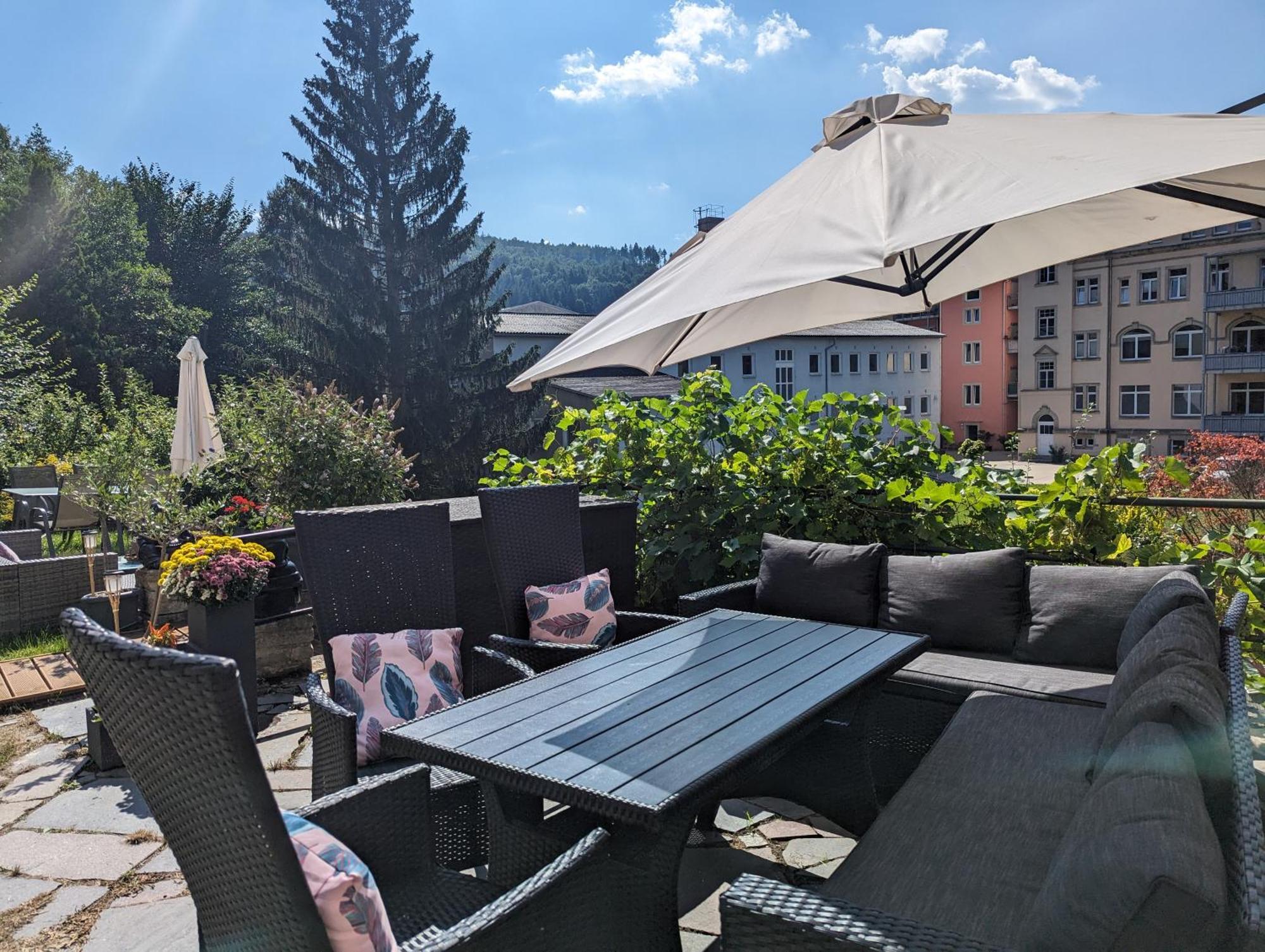 Hw3 - Urlaubsmagie - Helle, Grosse Wohnung Mit Pool Зебниц Экстерьер фото