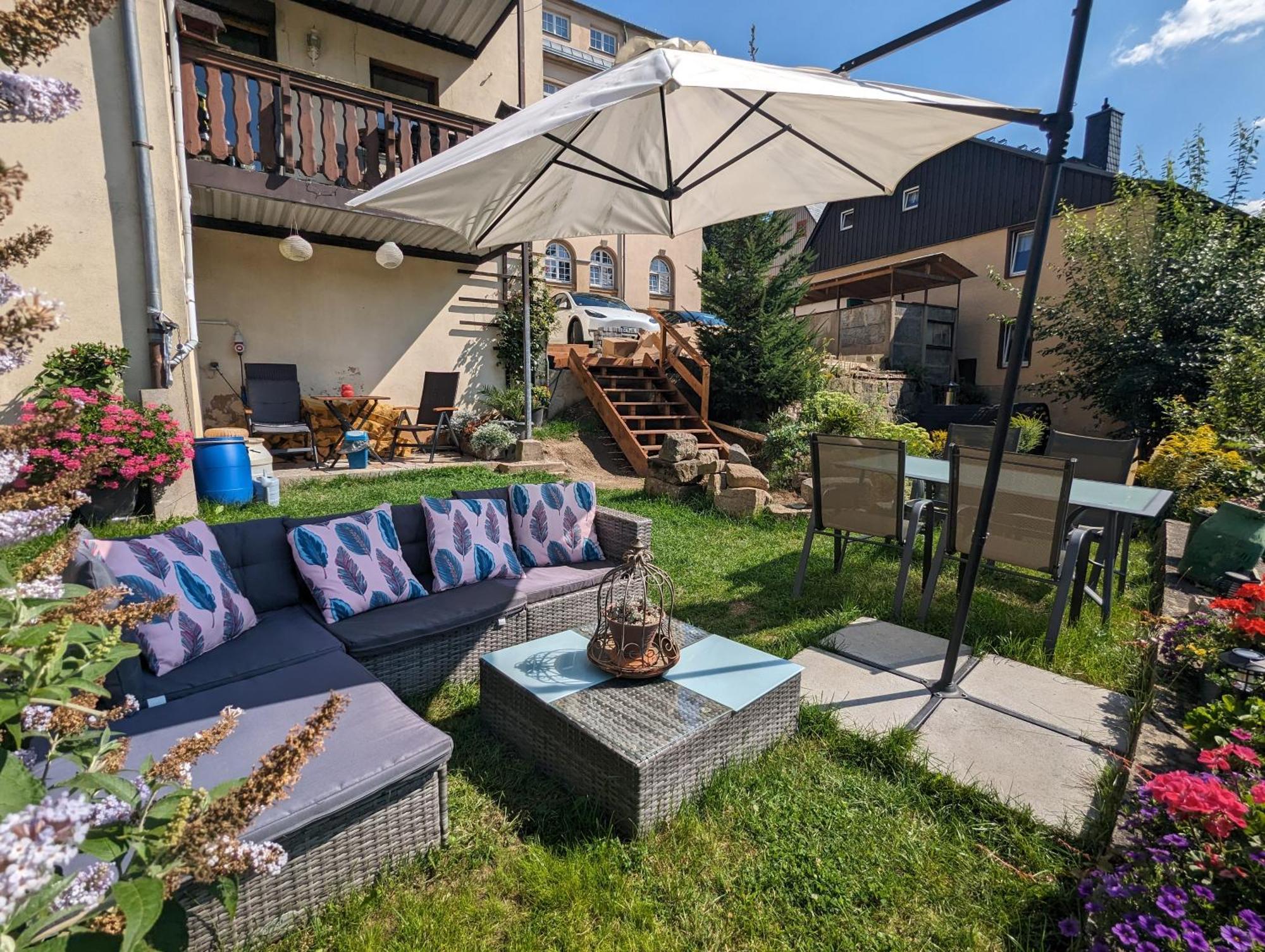 Hw3 - Urlaubsmagie - Helle, Grosse Wohnung Mit Pool Зебниц Экстерьер фото