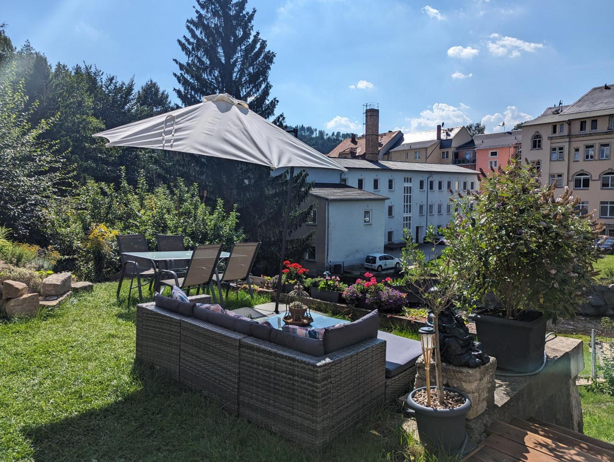 Hw3 - Urlaubsmagie - Helle, Grosse Wohnung Mit Pool Зебниц Экстерьер фото