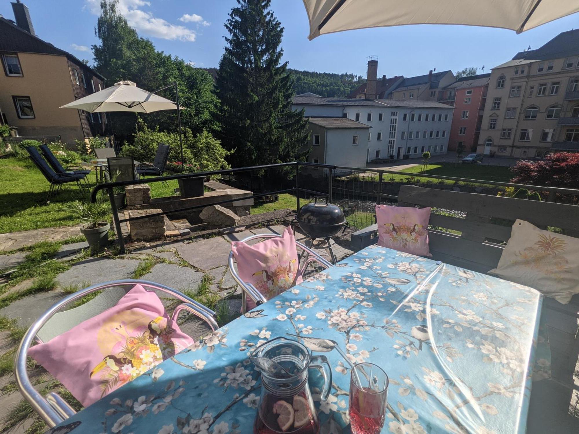 Hw3 - Urlaubsmagie - Helle, Grosse Wohnung Mit Pool Зебниц Экстерьер фото