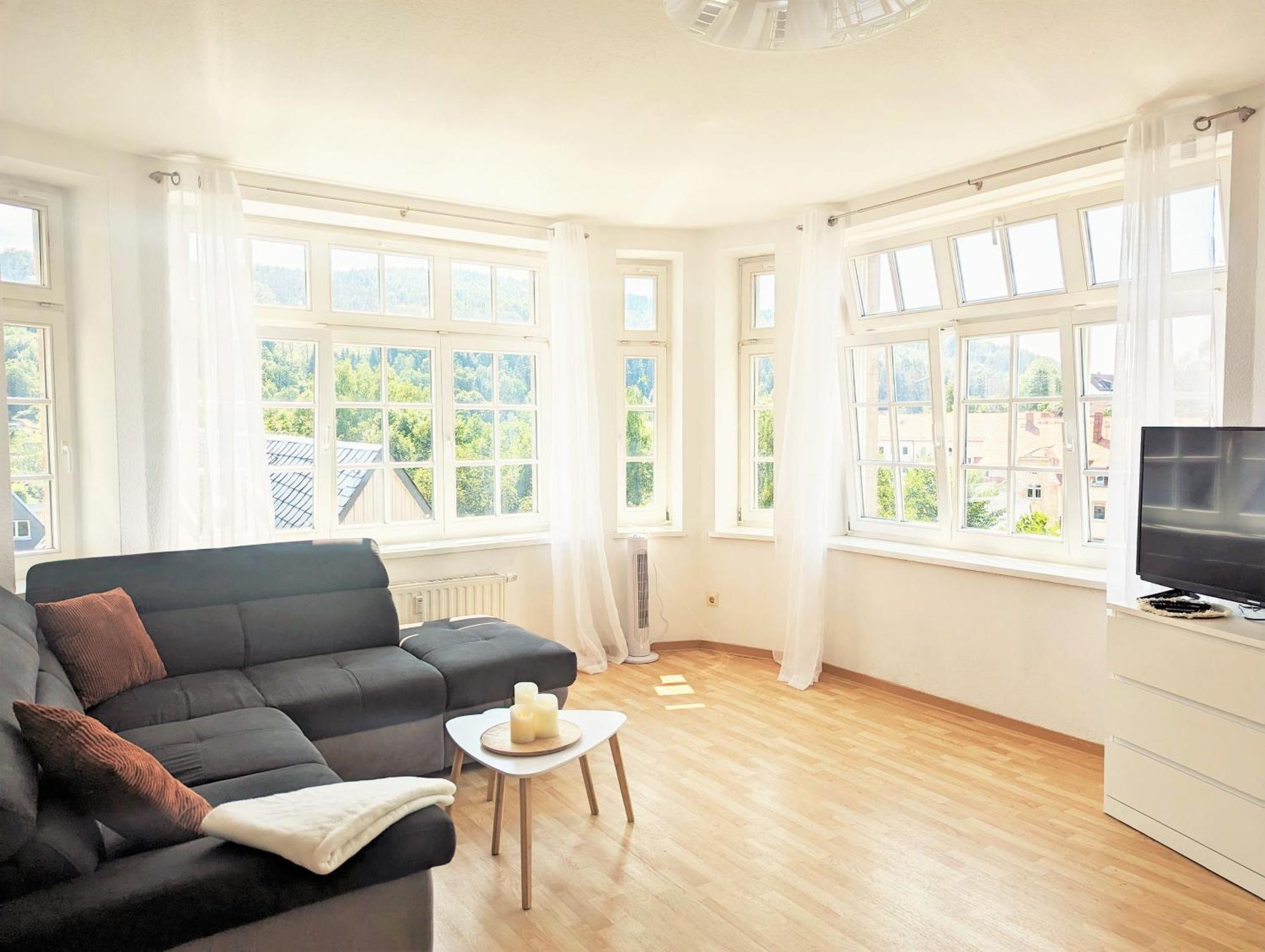 Hw3 - Urlaubsmagie - Helle, Grosse Wohnung Mit Pool Зебниц Экстерьер фото